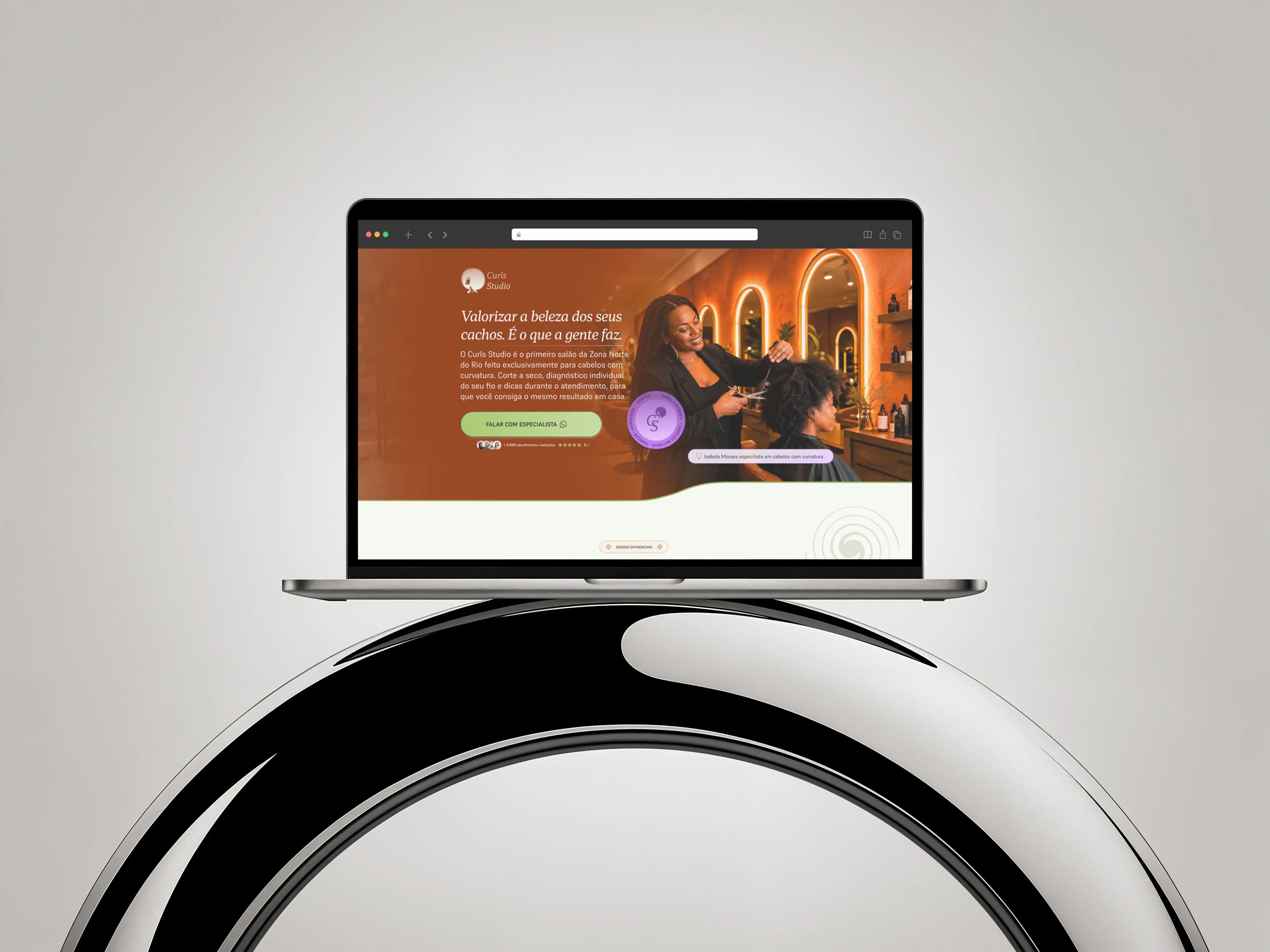 Mockup de site desenvolvido pela Expecto Tech Studio